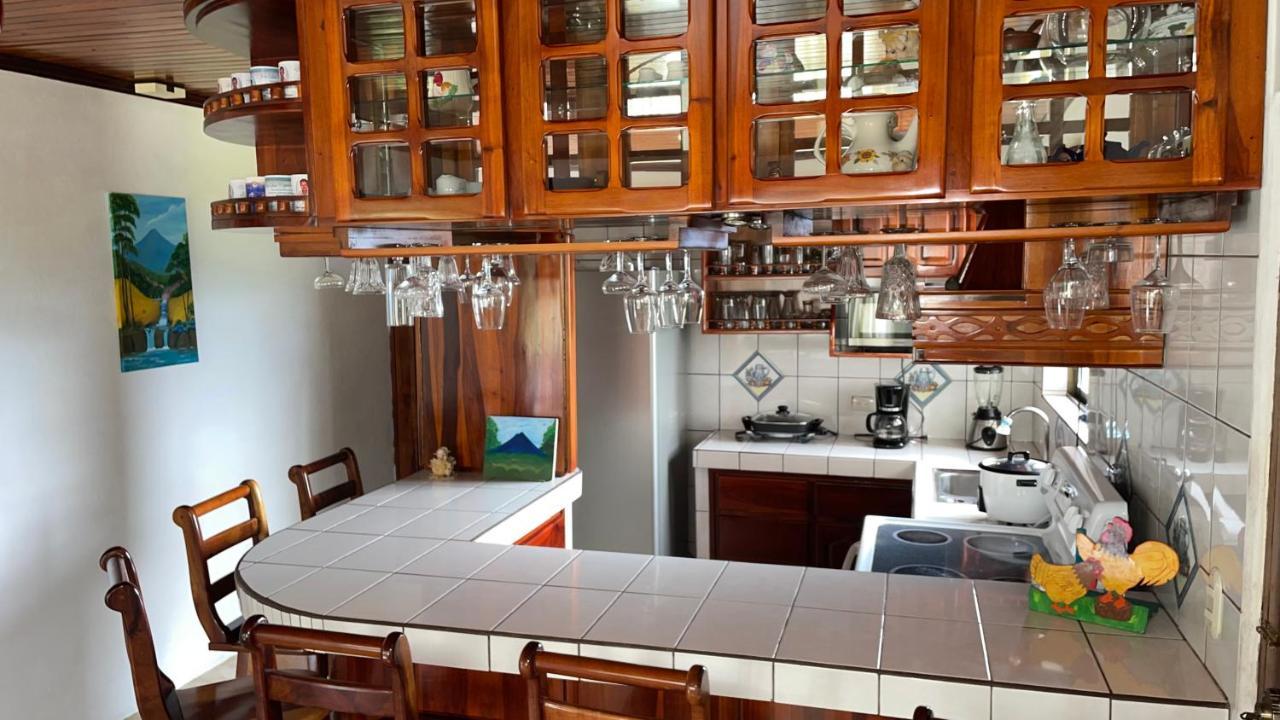 Las Pavitas Cottages La Fortuna Екстериор снимка