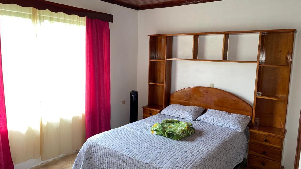 Las Pavitas Cottages La Fortuna Екстериор снимка