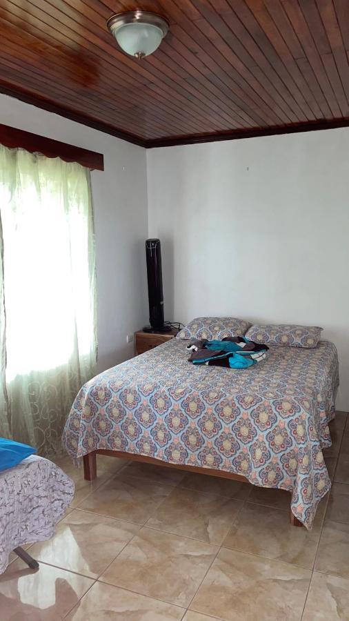 Las Pavitas Cottages La Fortuna Екстериор снимка