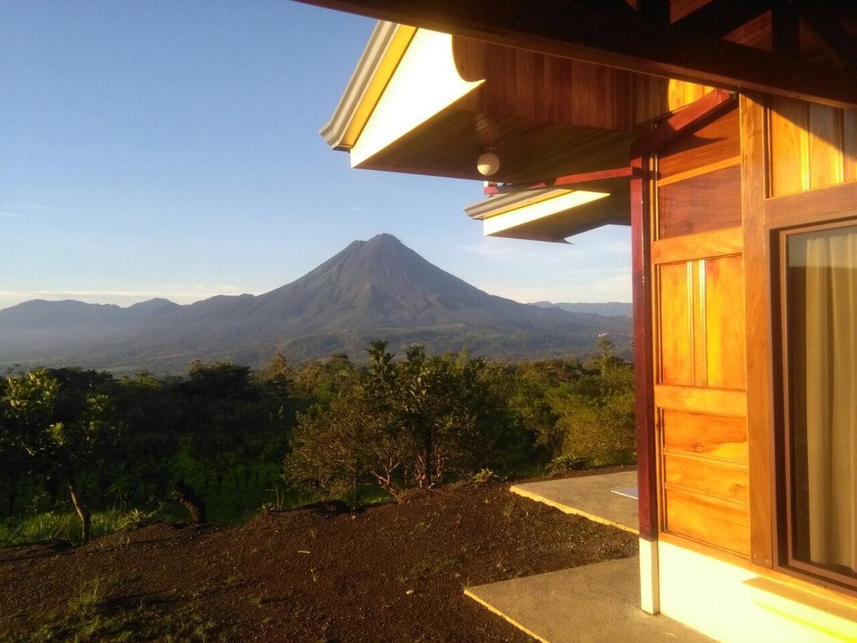 Las Pavitas Cottages La Fortuna Екстериор снимка