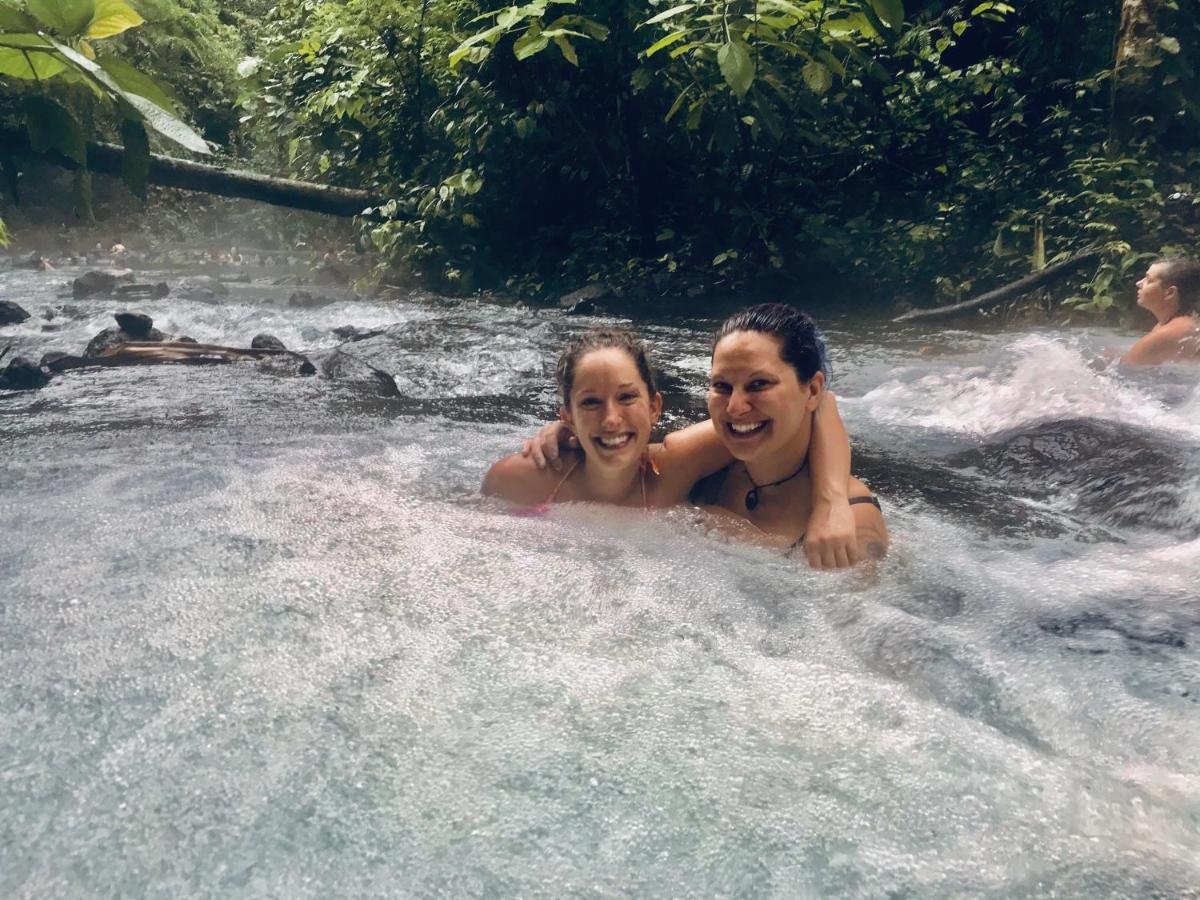 Las Pavitas Cottages La Fortuna Екстериор снимка