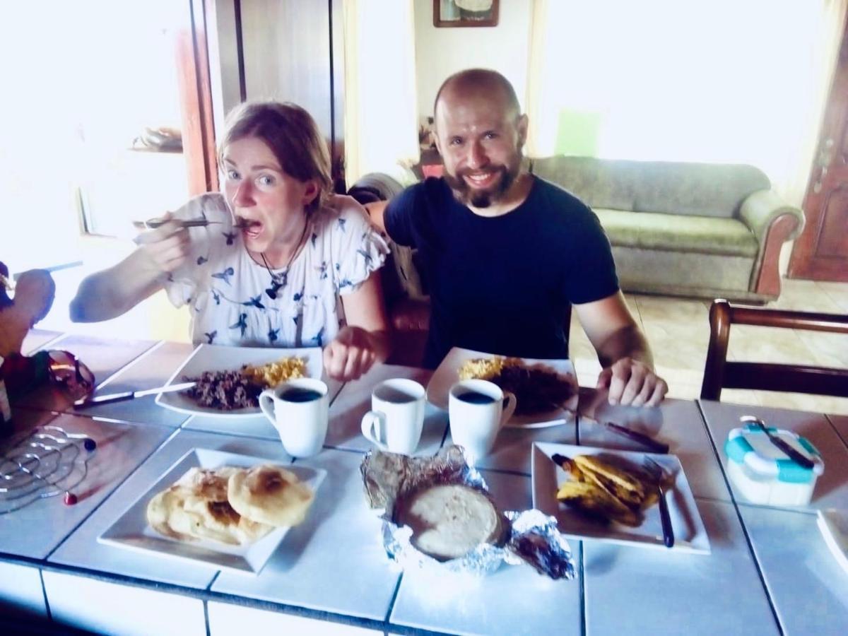 Las Pavitas Cottages La Fortuna Екстериор снимка